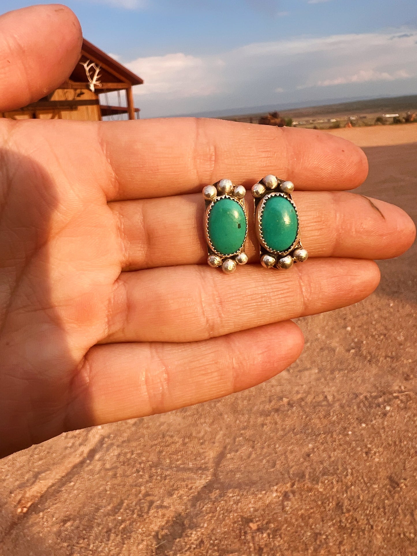 Clara stud earrings