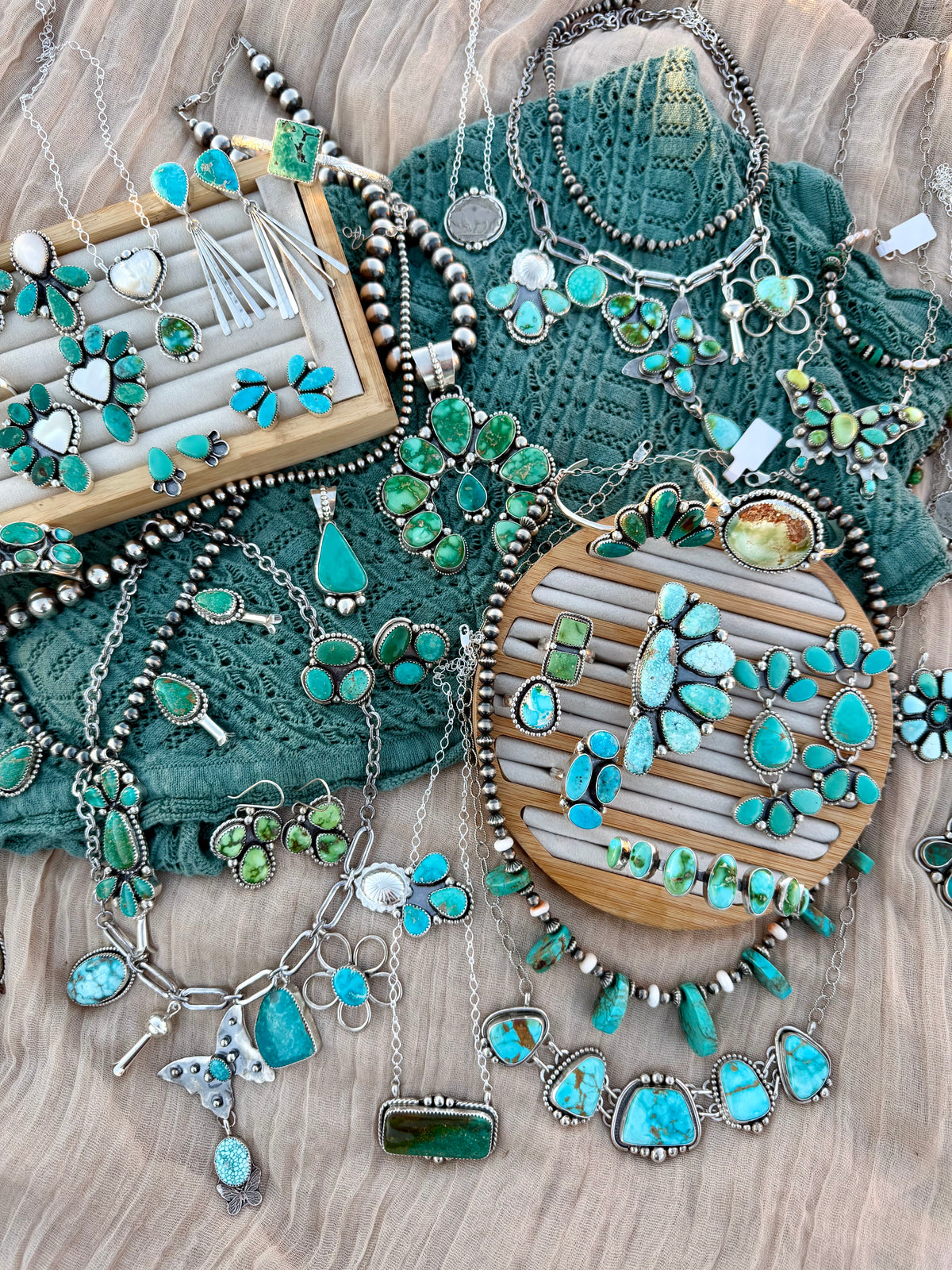 Western Elegance Collection!🦋🌟