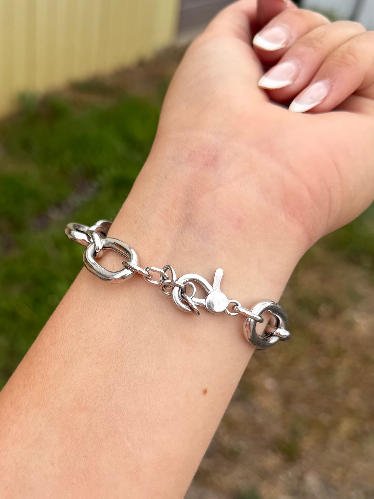 The Lizzy Bracelet
