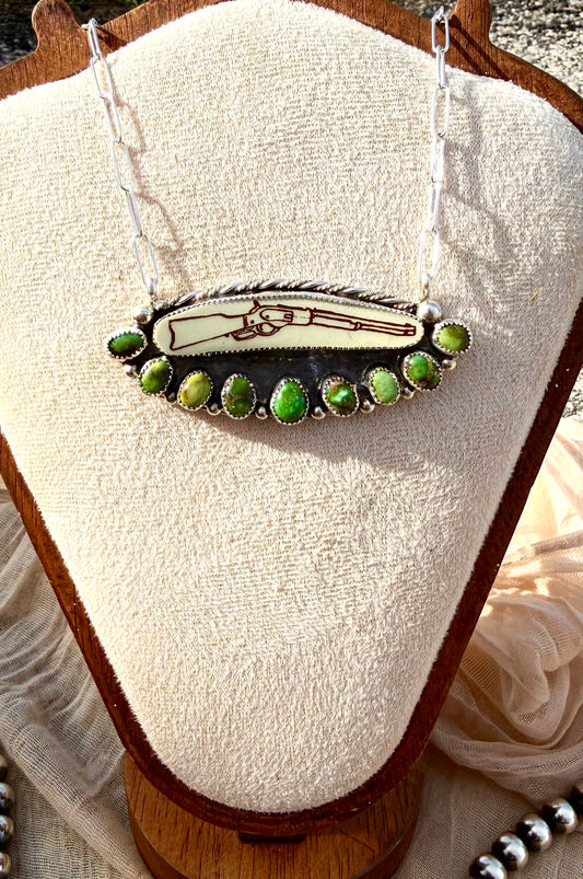 The Saige Necklace