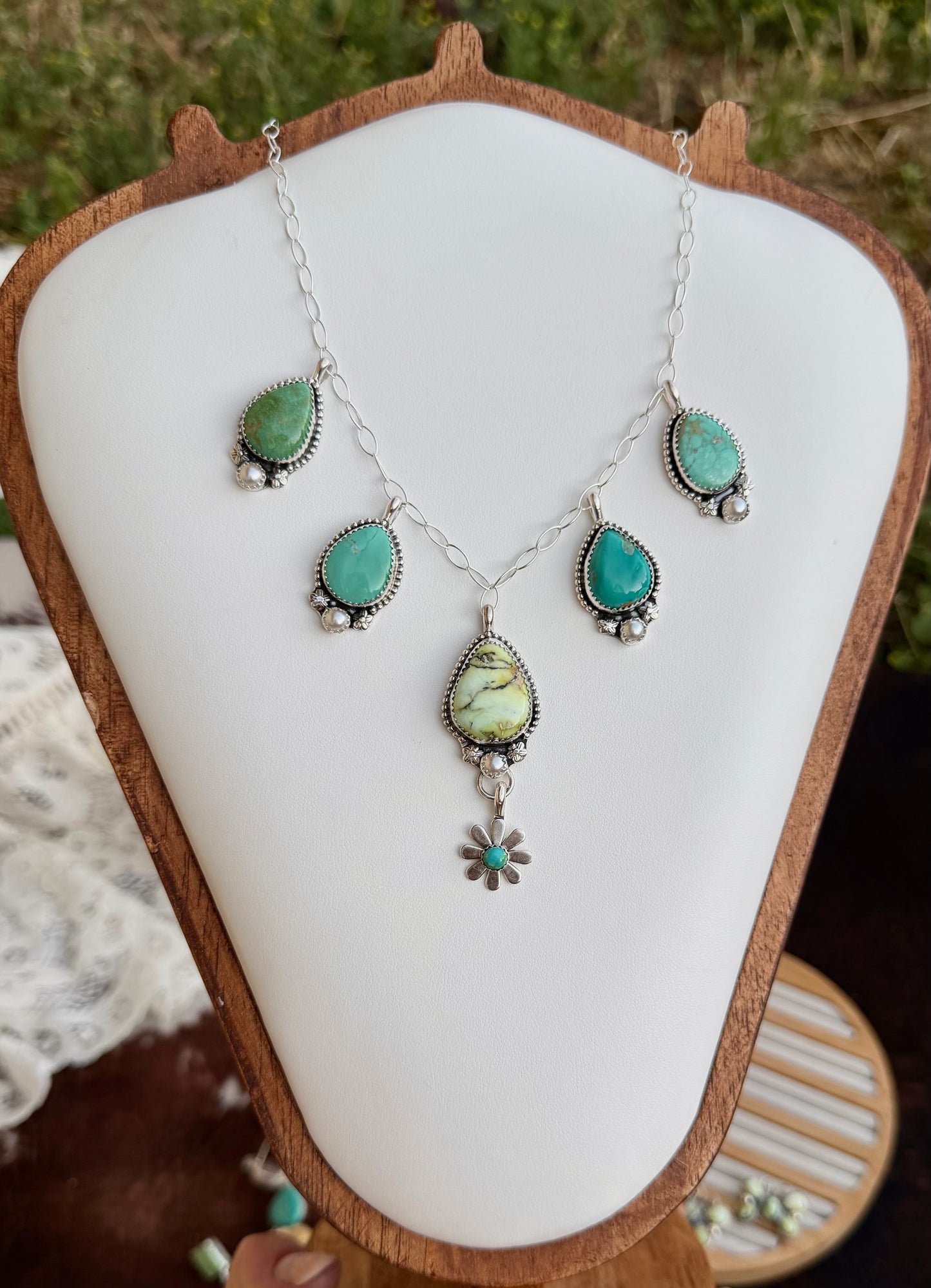 The Callie Necklace